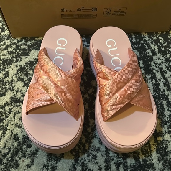 Gucci GG Platform Slide Sandal - Picture 1 of 16